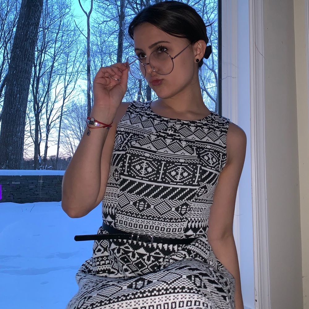 AZTEC BUSINESS MINI DRESS